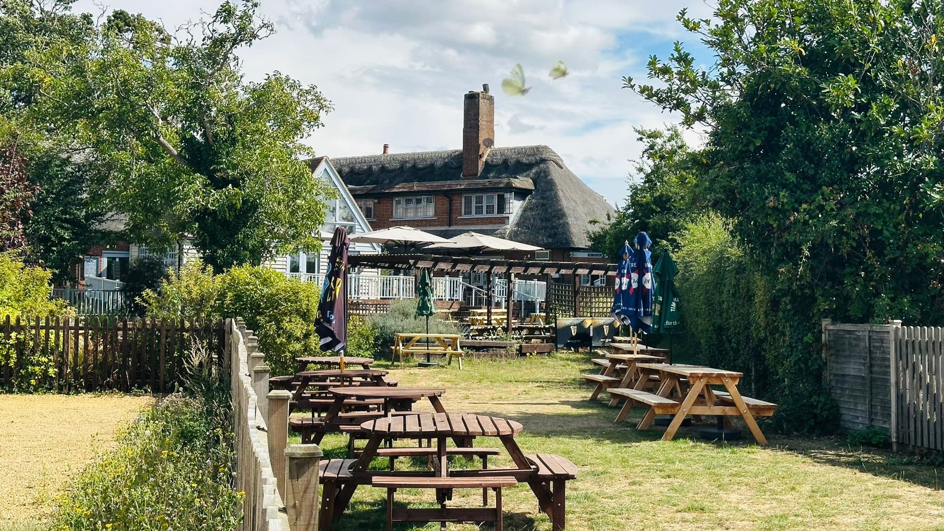 Garden seating at Old Crown Girton
